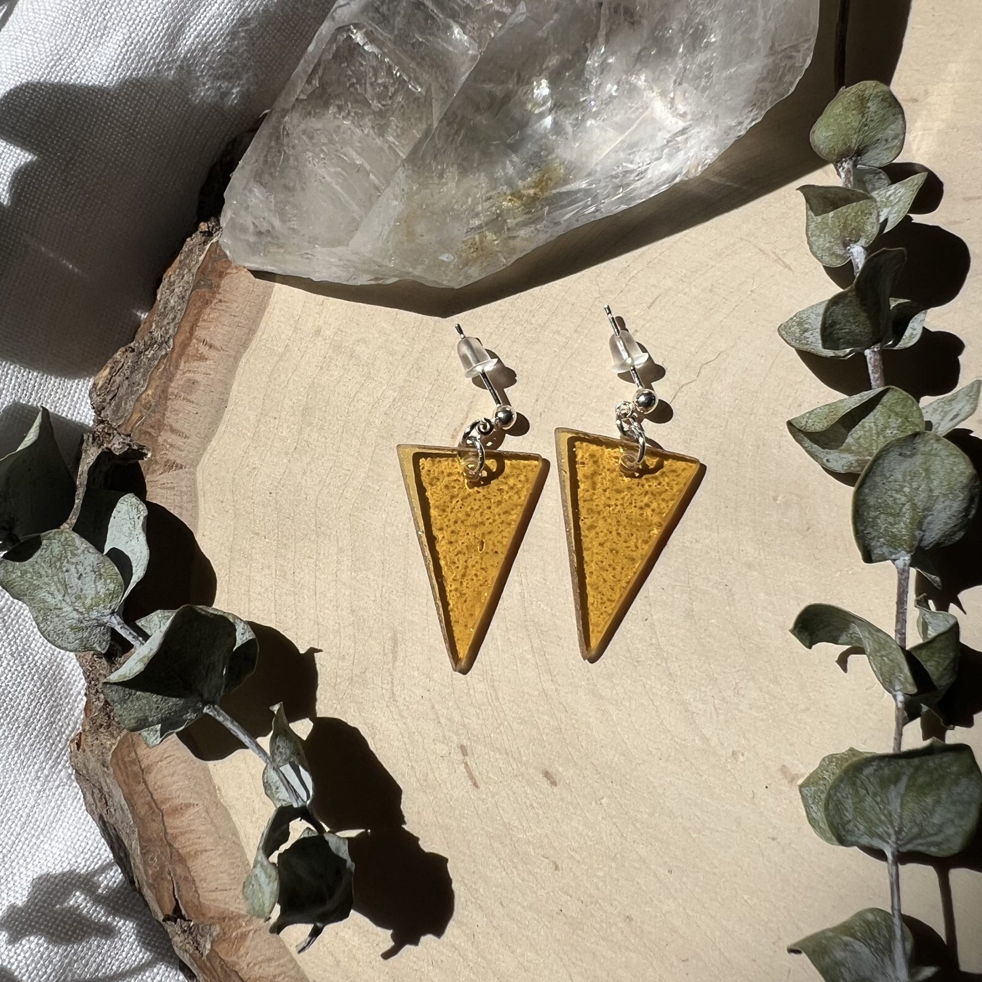 Yellow Triangles image 0