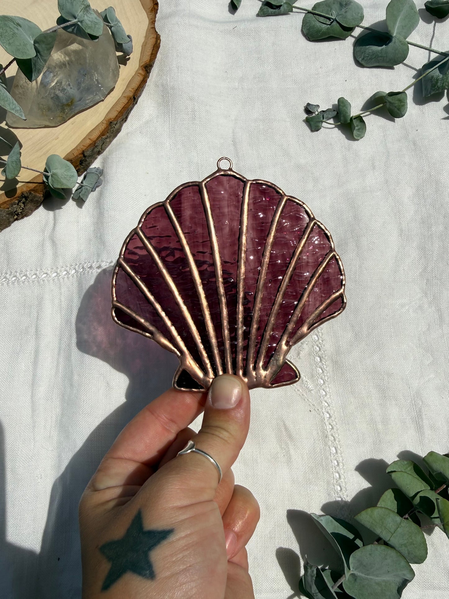 Magenta Scallop Shell